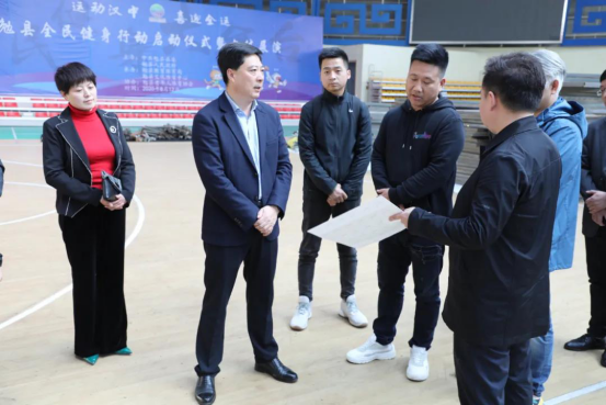 勉县县长马仕强检查全国金属制品行业技术交流会暨现代材料产业招商