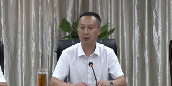 王志伟要求,各项目建设施工单位要进一步履职尽责,严格按照合同约定