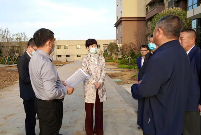 西乡县长王亚珍调研重点项目建设推进工作